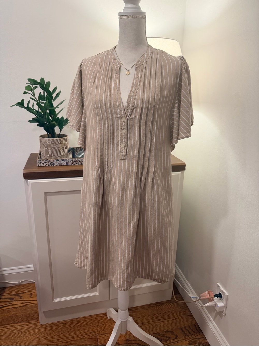 LOFT Linen‑Blend Striped Short Sleeve Dress